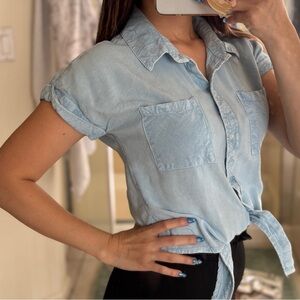 Short sleeve denim button down shirt